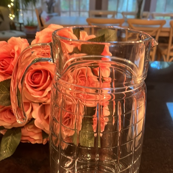 Square Design 9" Glass Pitcher - Picture 5 of 10